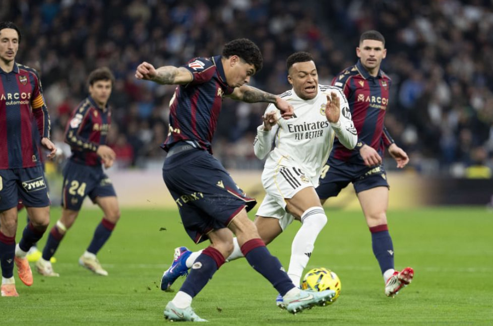 Real Madrid vs Levante (20:00 – 17/01) | Xem lại trận đấu